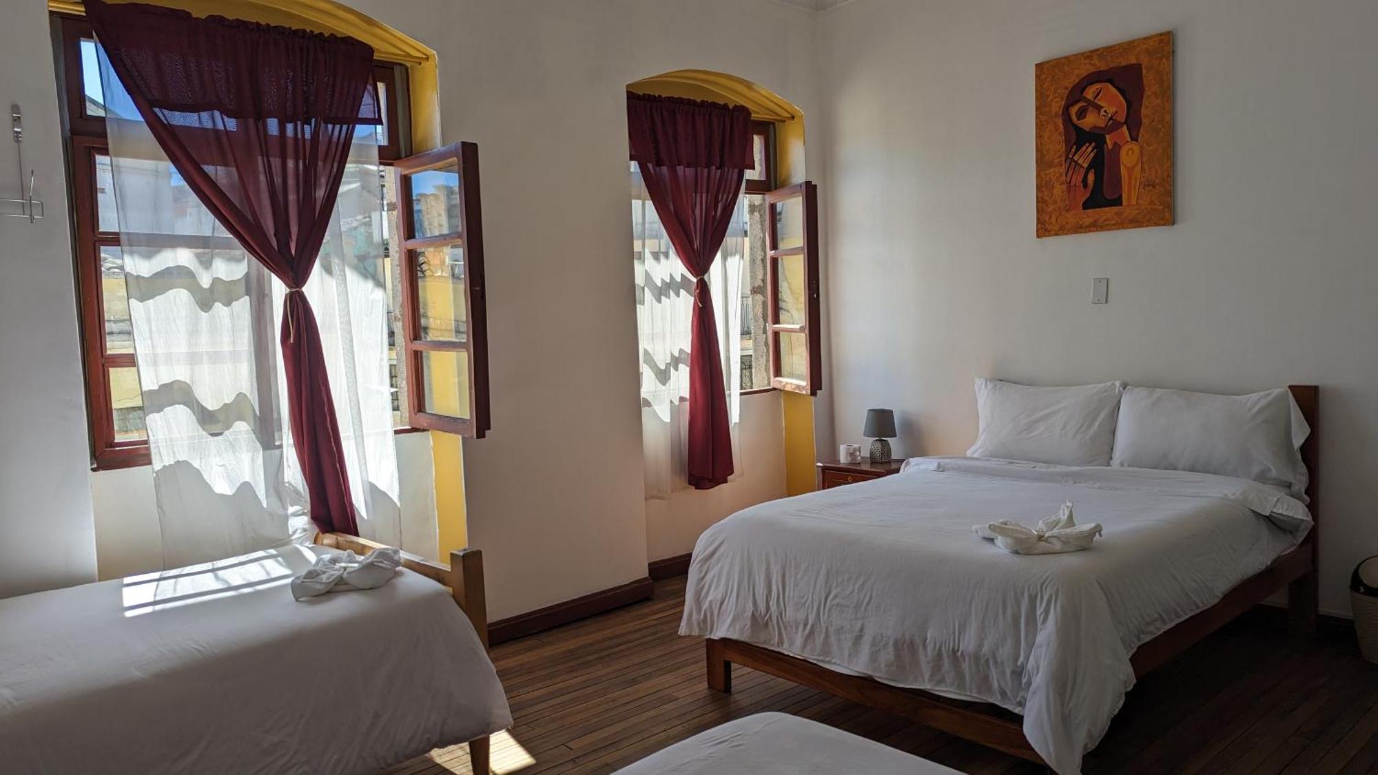 Hotel Vibes Aurik Quito Zimmer foto